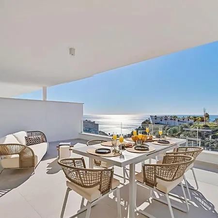 Stunning Luxurious Apartment. Apartment Malaga